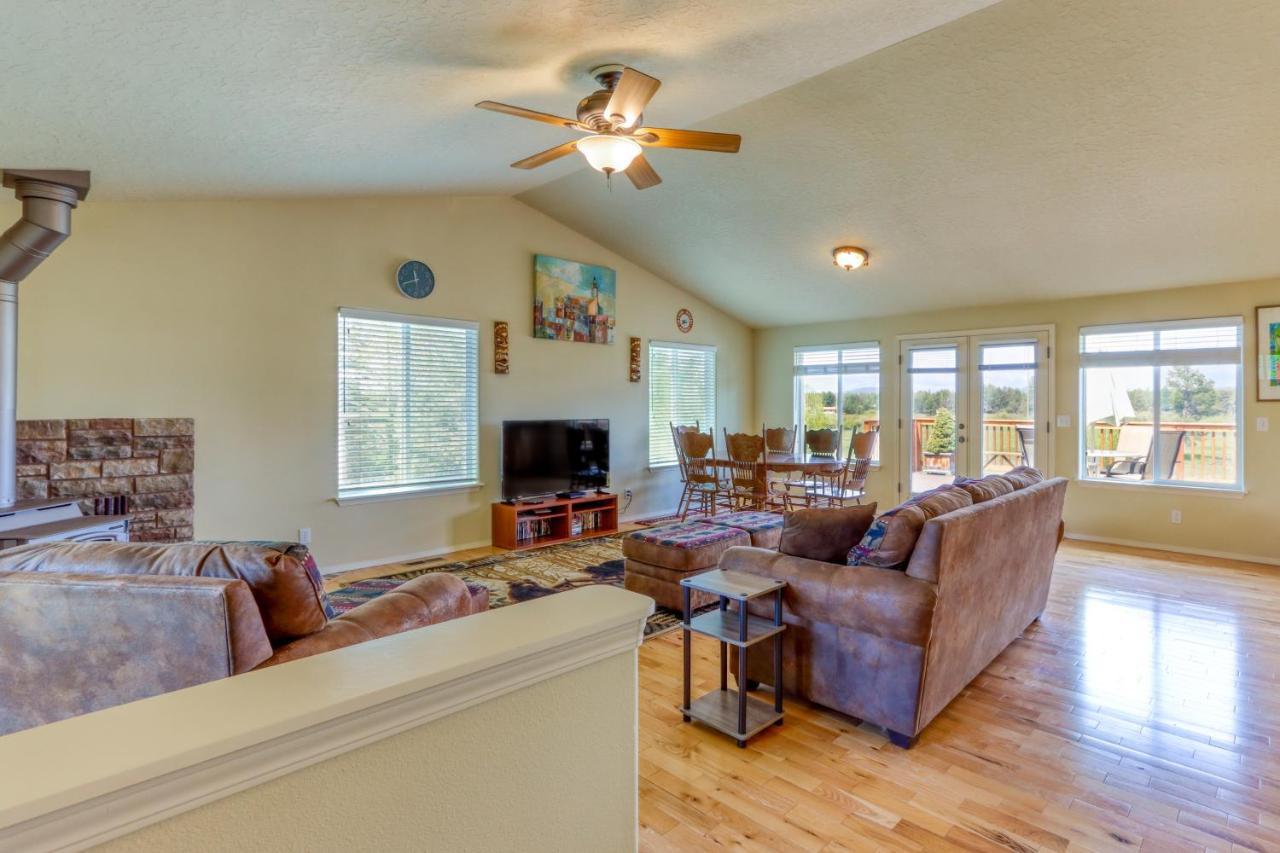 Meadow Walk Cabin ลาปีน ภายนอก รูปภาพ